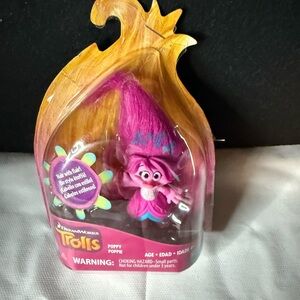 DreamWorks Trolls Poppy Doll - Pink and Purple